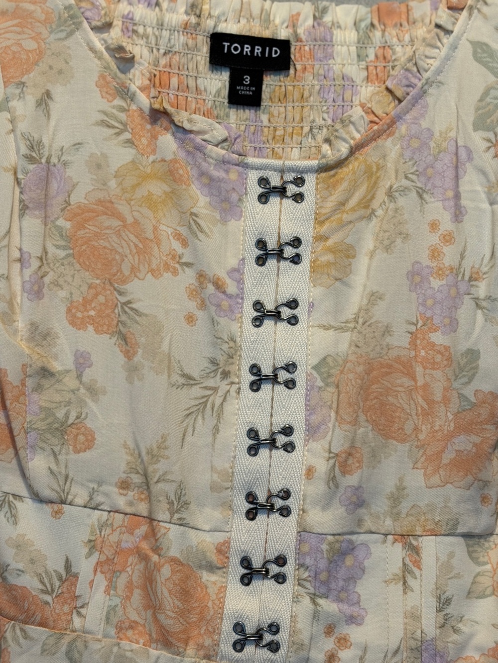 Torrid Peach Floral Tie-Back Tank Top - NWOT - Picture 2 of 3